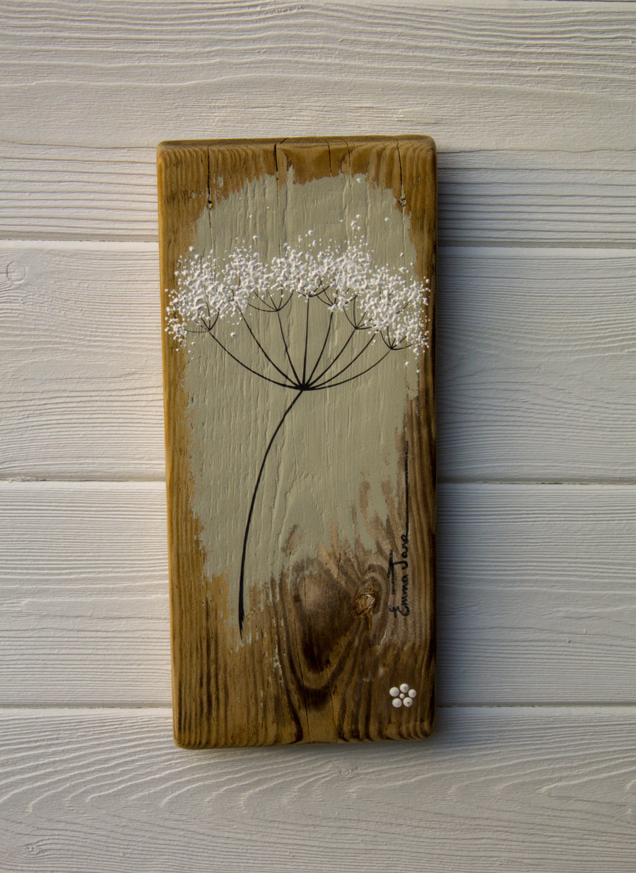 Small Cow Parsley fine flower head olive green reclaimed wood