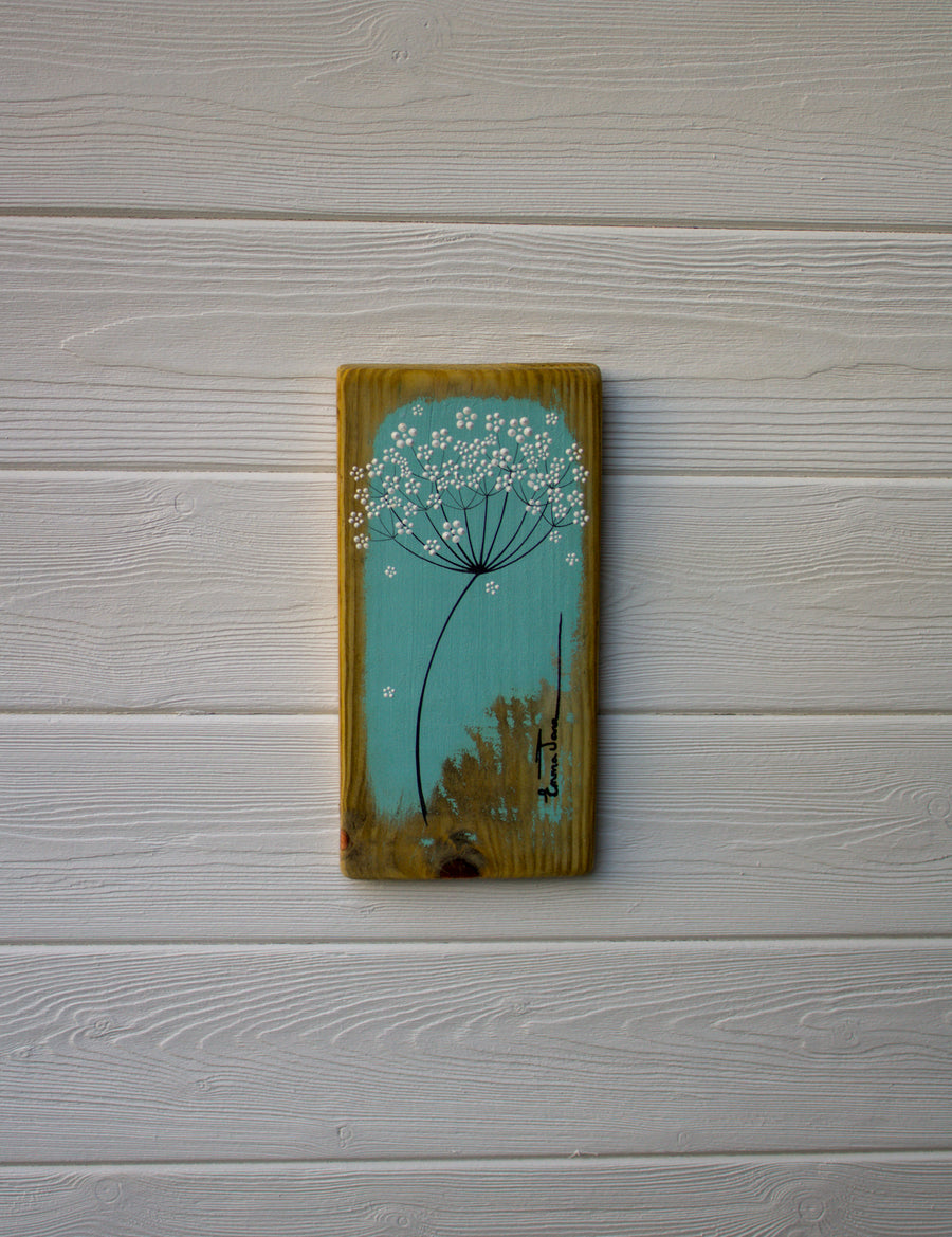 Small Cow Parsley large flower head turquoise reclaimed wood