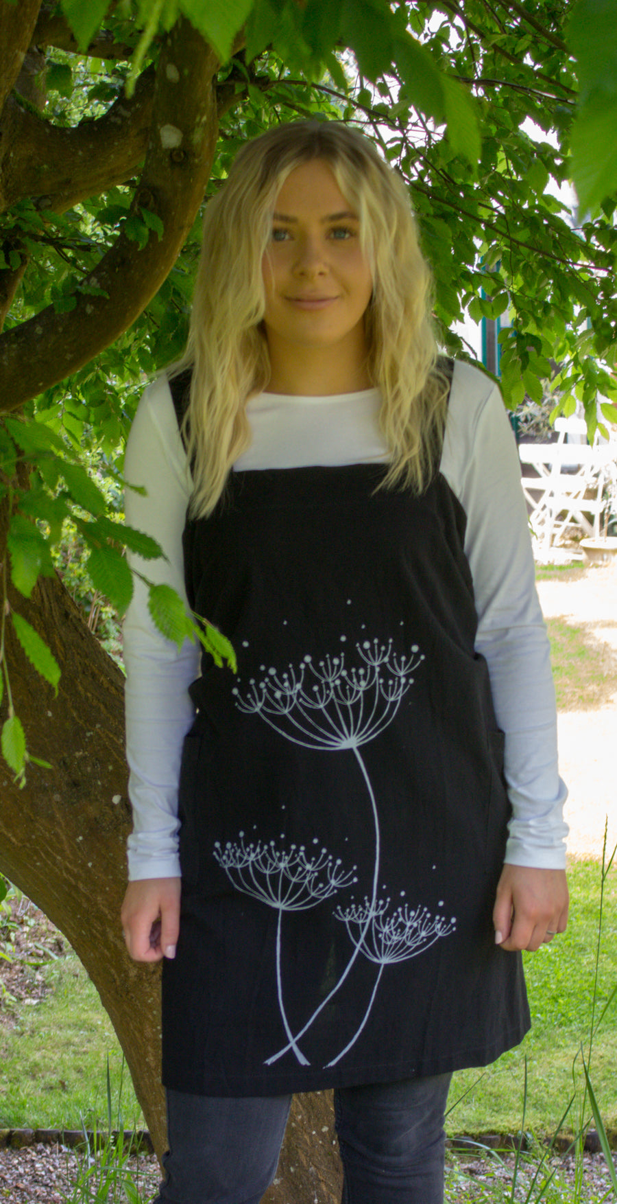 Aprons- Black with light grey screen printed Cow Parsley design